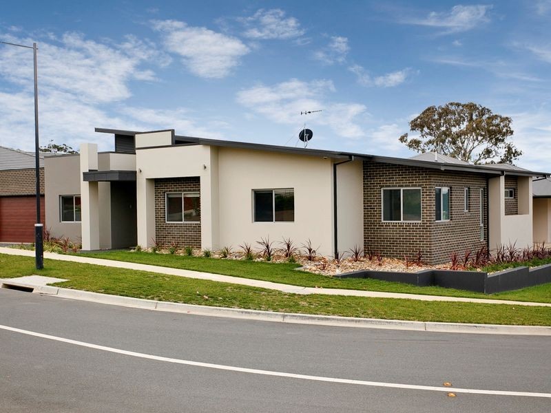 6 Kevin Curtis Crescent, Casey ACT 2913