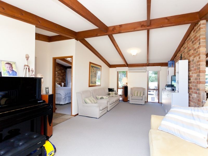 5 Stead Place, Banks ACT 2906