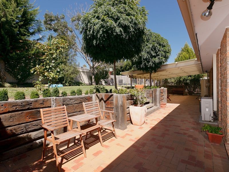 5 Stead Place, Banks ACT 2906
