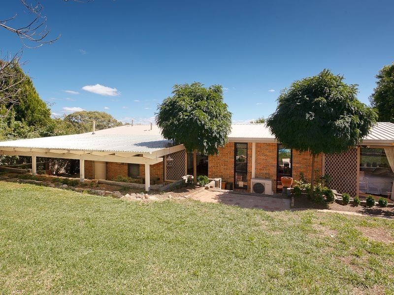 5 Stead Place, Banks ACT 2906