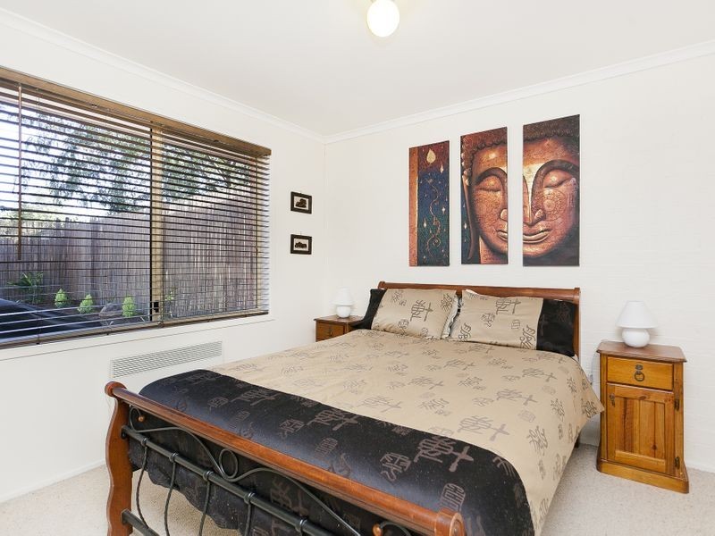 6/48 Sid Barnes Crescent, Gordon ACT 2906