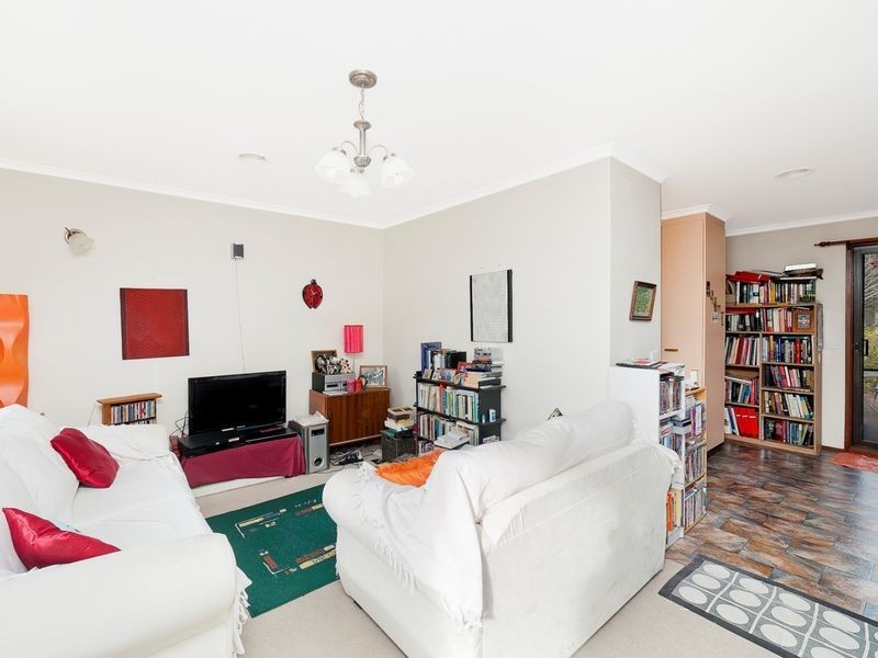 8 Laby Place, Theodore ACT 2905