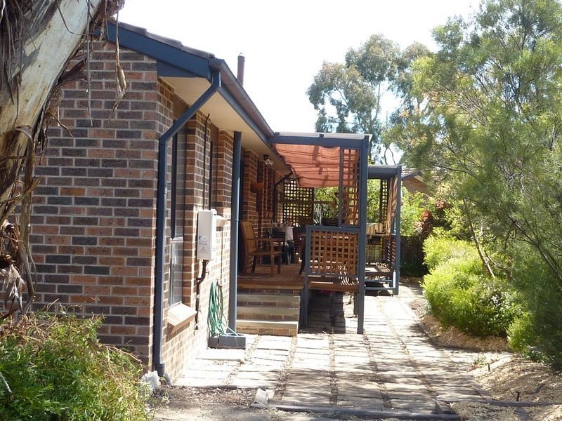 18 Curnow Place, Chisholm ACT 2905