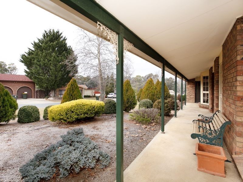 2 Whitfeld Street, Monash ACT 2904