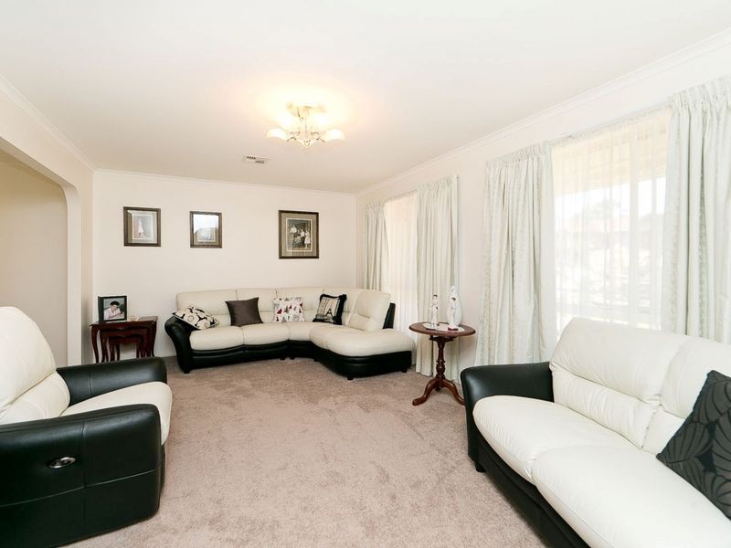 96 Lewis Luxton Avenue, Gordon ACT 2906