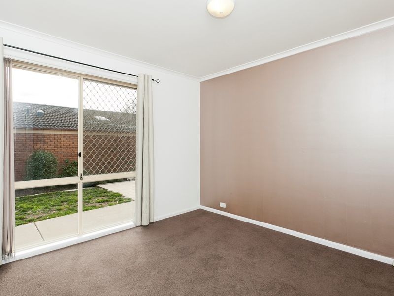6 Findon Place, Isabella Plains ACT 2905