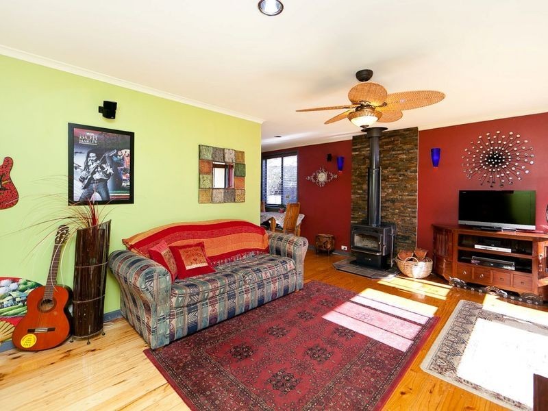 166 Boddington Crescent, Kambah ACT 2902