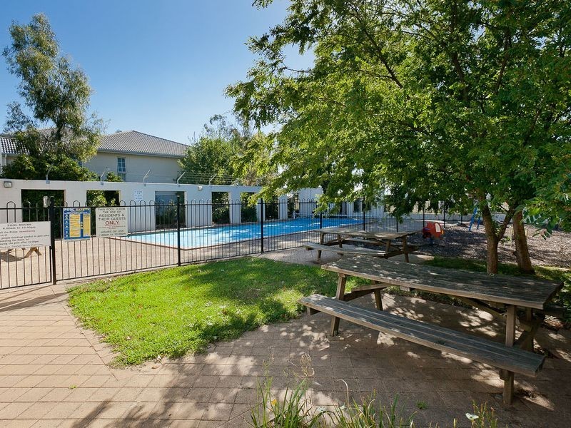 140/20 Federal Highway, Watson ACT 2602