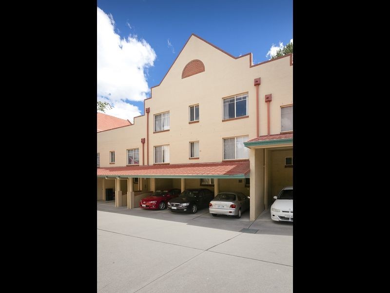 5/140 Port Jackson Circuit, Phillip ACT 2606