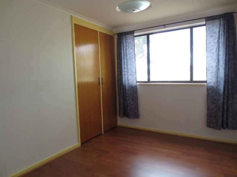 28/6 Maclaurin Crescent, Chifley ACT 2606