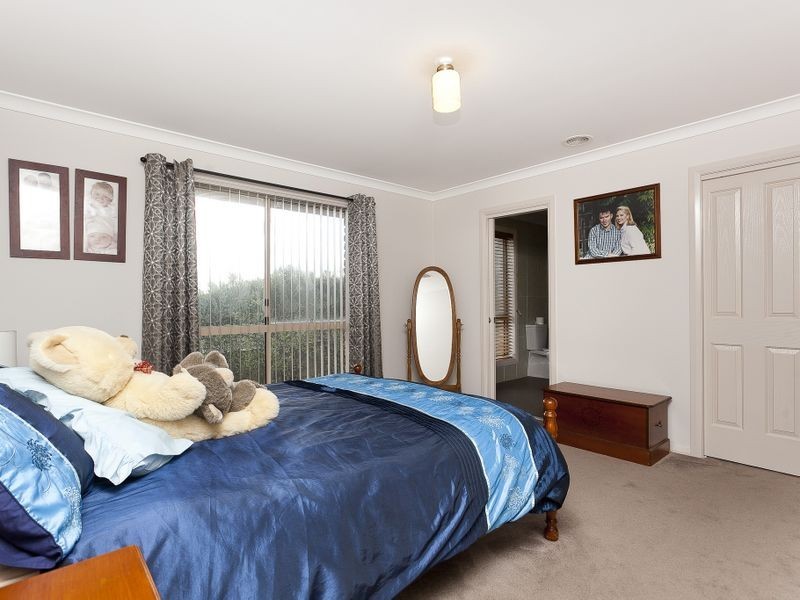 22 Wittunga Crescent, Banks ACT 2906