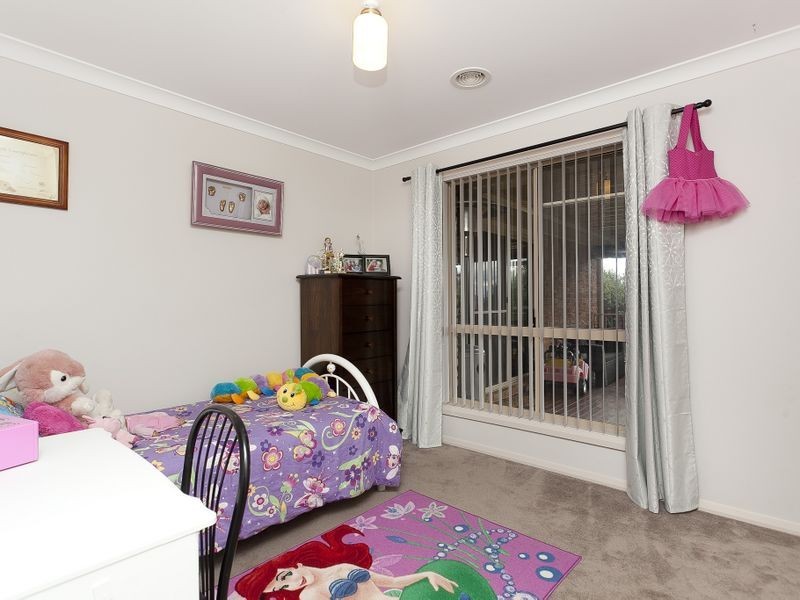 22 Wittunga Crescent, Banks ACT 2906