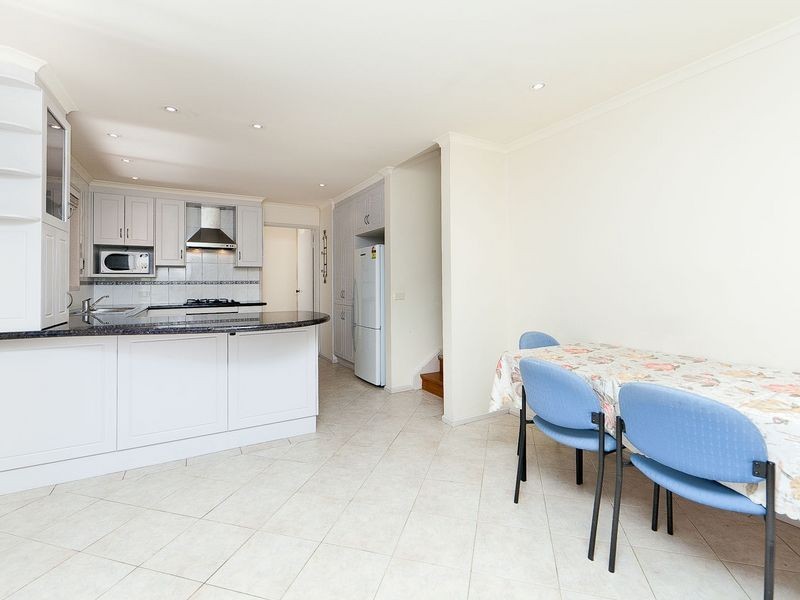 27 Guthridge Crescent, Wanniassa ACT 2903