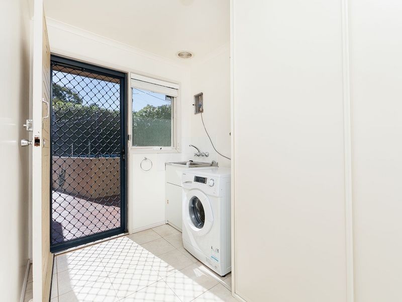 27 Guthridge Crescent, Wanniassa ACT 2903