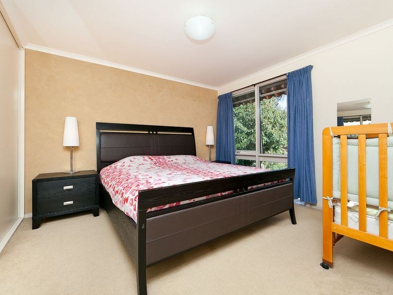 27 Guthridge Crescent, Wanniassa ACT 2903