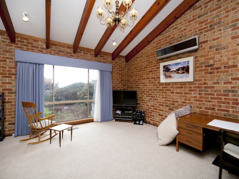 32 Hurtle Avenue, Bonython ACT 2905