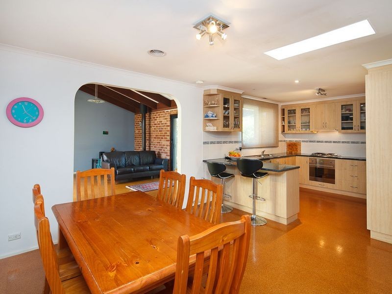 4 Clayton Place, Fadden ACT 2904