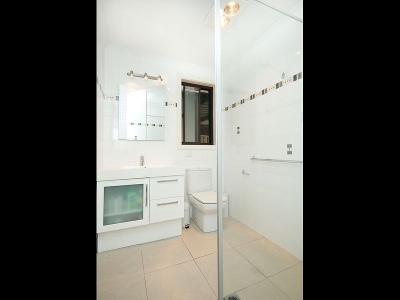 4 Clayton Place, Fadden ACT 2904