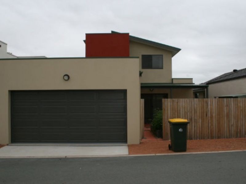 77 Patrick White Crescent, Franklin ACT 2913