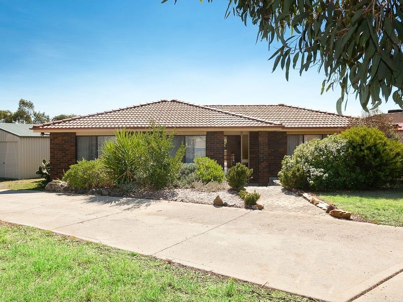 17 Bandulla Street, Isabella Plains ACT 2905