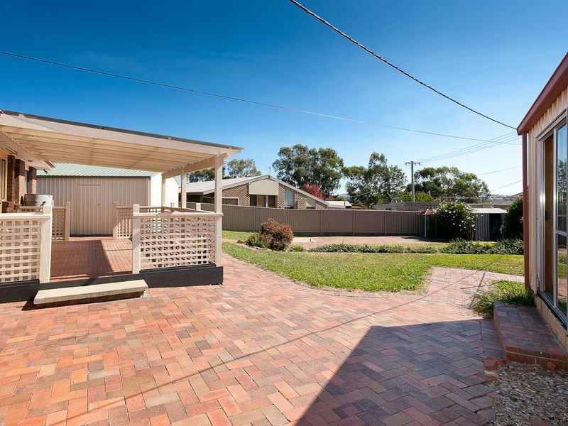 17 Bandulla Street, Isabella Plains ACT 2905