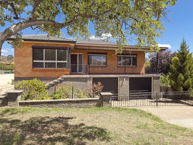 5 Callum Street, Queanbeyan NSW 2620