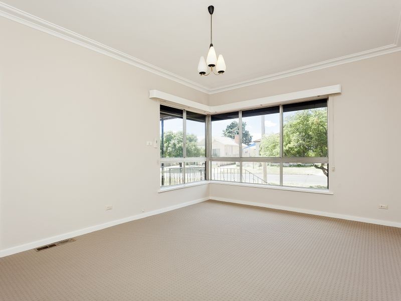 5 Callum Street, Queanbeyan NSW 2620