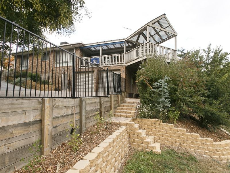 42 Kirkwood Crescent, Gordon ACT 2906