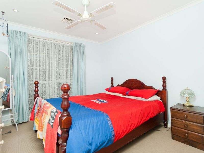 25 Fitzalan Street, Kambah ACT 2902