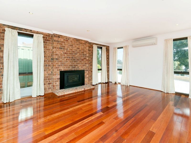 6 Bear Place, Chisholm ACT 2905
