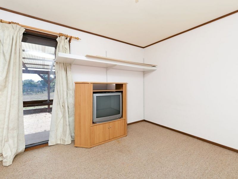 6 Bear Place, Chisholm ACT 2905