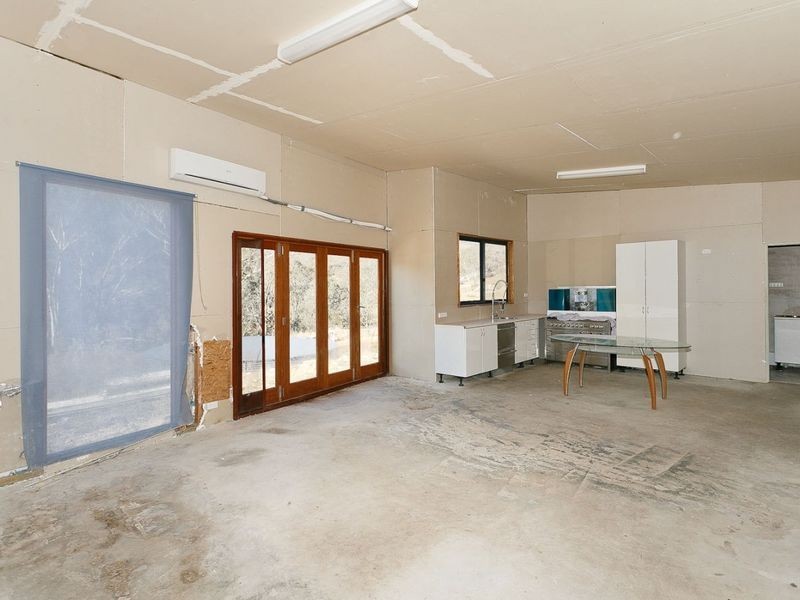 21 Sherwood Place, Royalla NSW 2620