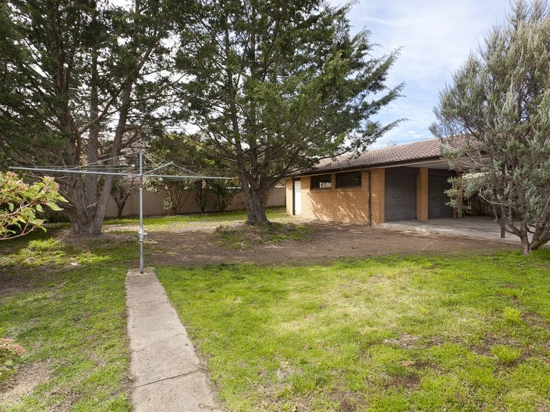 11 Twamley Crescent, Chisholm ACT 2905