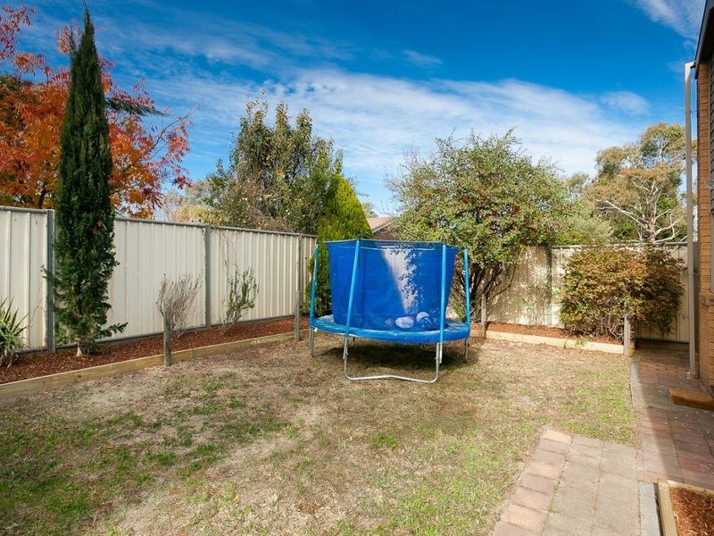 15 Beattie Crescent, Chisholm ACT 2905
