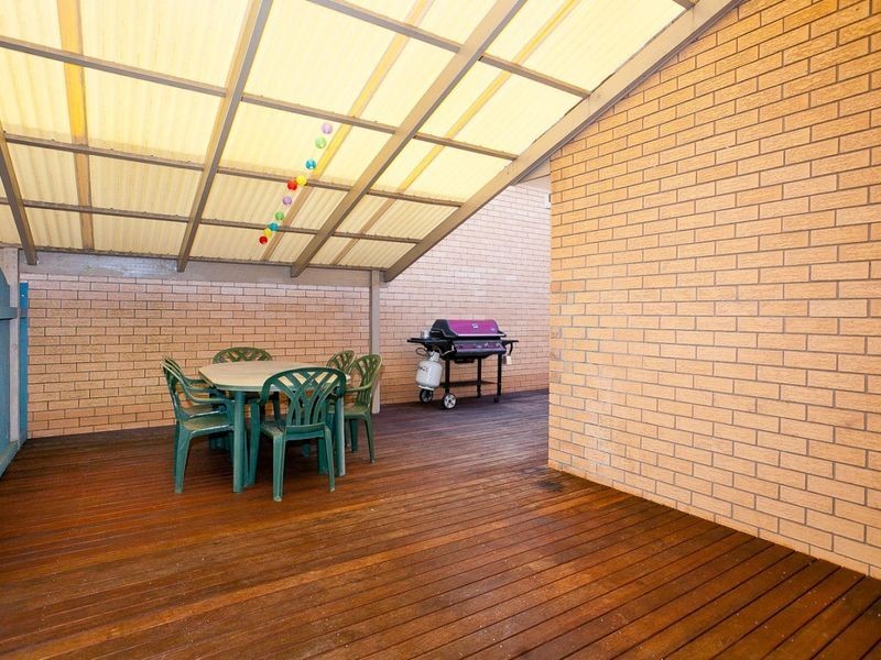 15 Beattie Crescent, Chisholm ACT 2905