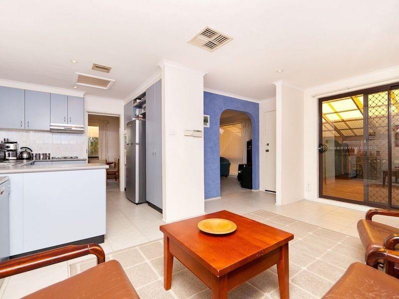 15 Beattie Crescent, Chisholm ACT 2905