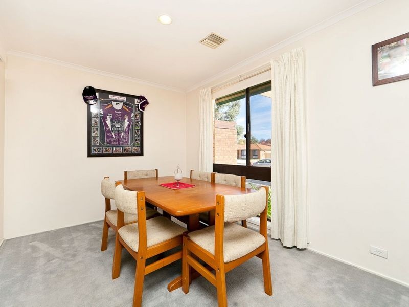 15 Beattie Crescent, Chisholm ACT 2905