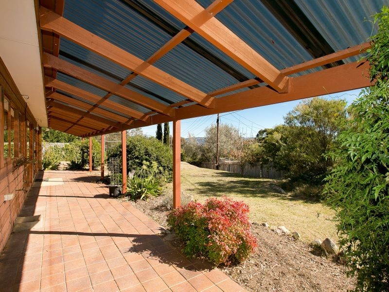 21 Holden Crescent, Wanniassa ACT 2903