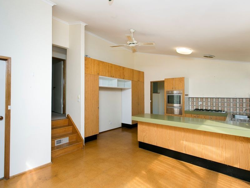 21 Holden Crescent, Wanniassa ACT 2903