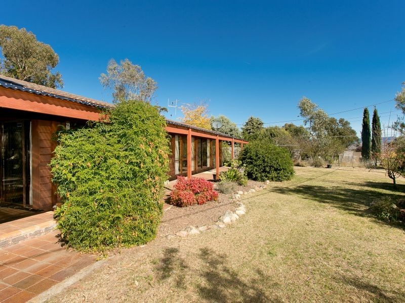 21 Holden Crescent, Wanniassa ACT 2903
