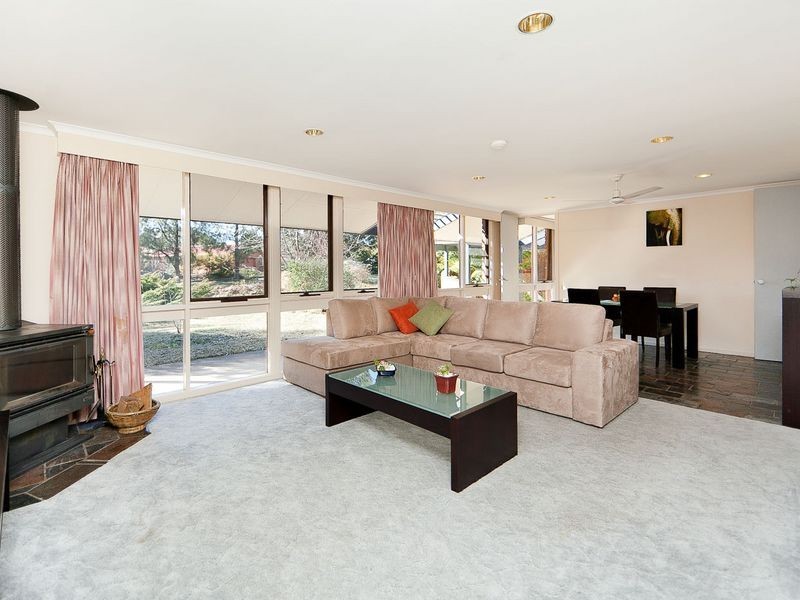 18 May Maxwell Crescent, Gilmore ACT 2905