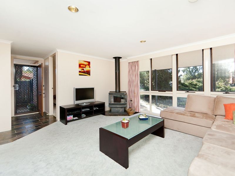 18 May Maxwell Crescent, Gilmore ACT 2905