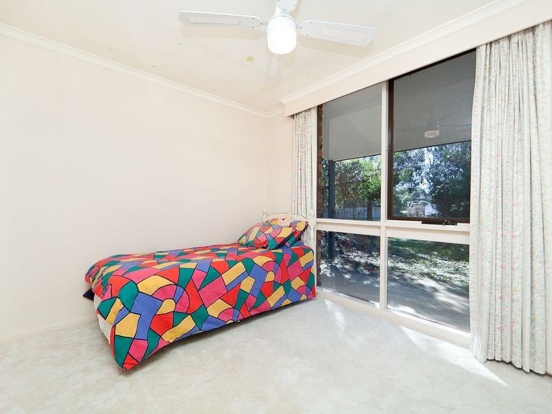 18 May Maxwell Crescent, Gilmore ACT 2905