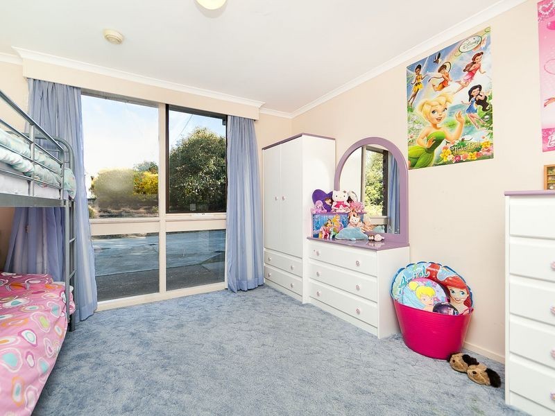 18 May Maxwell Crescent, Gilmore ACT 2905