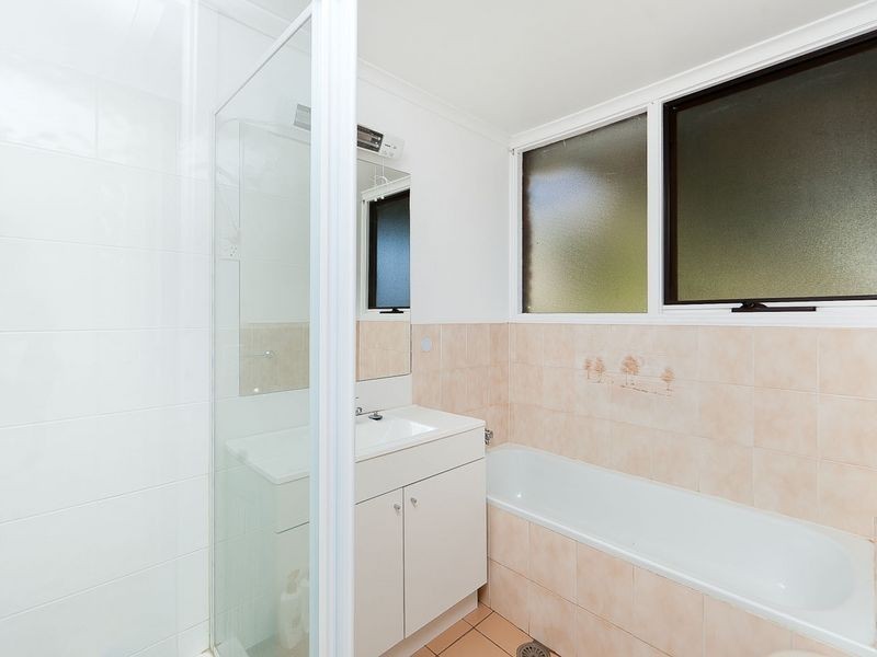 18 May Maxwell Crescent, Gilmore ACT 2905