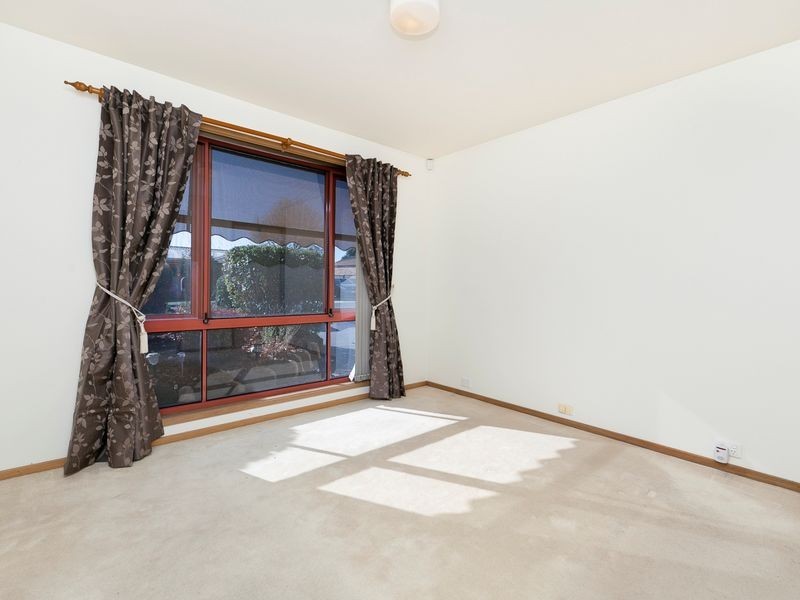9 Wettenhall Circuit, Calwell ACT 2905