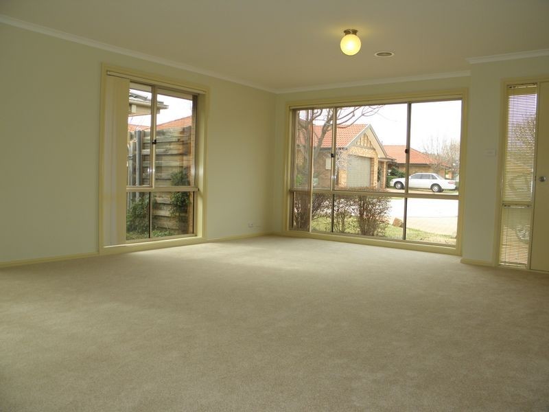 45/67 Barraclough Crescent, Monash ACT 2904