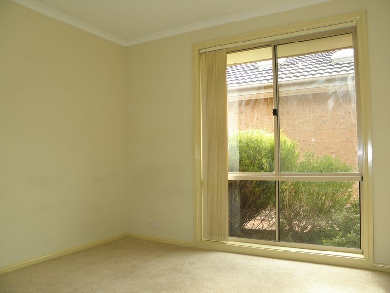 45/67 Barraclough Crescent, Monash ACT 2904