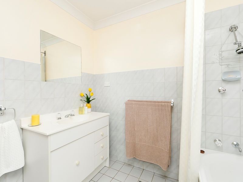 Unit 3/1A Doyle Place, Queanbeyan NSW 2620