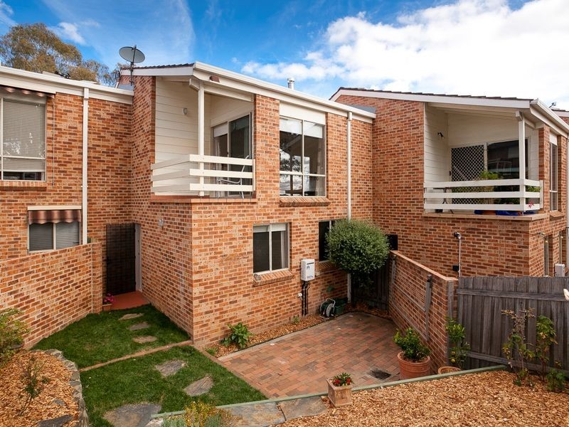 Unit 3/1A Doyle Place, Queanbeyan NSW 2620